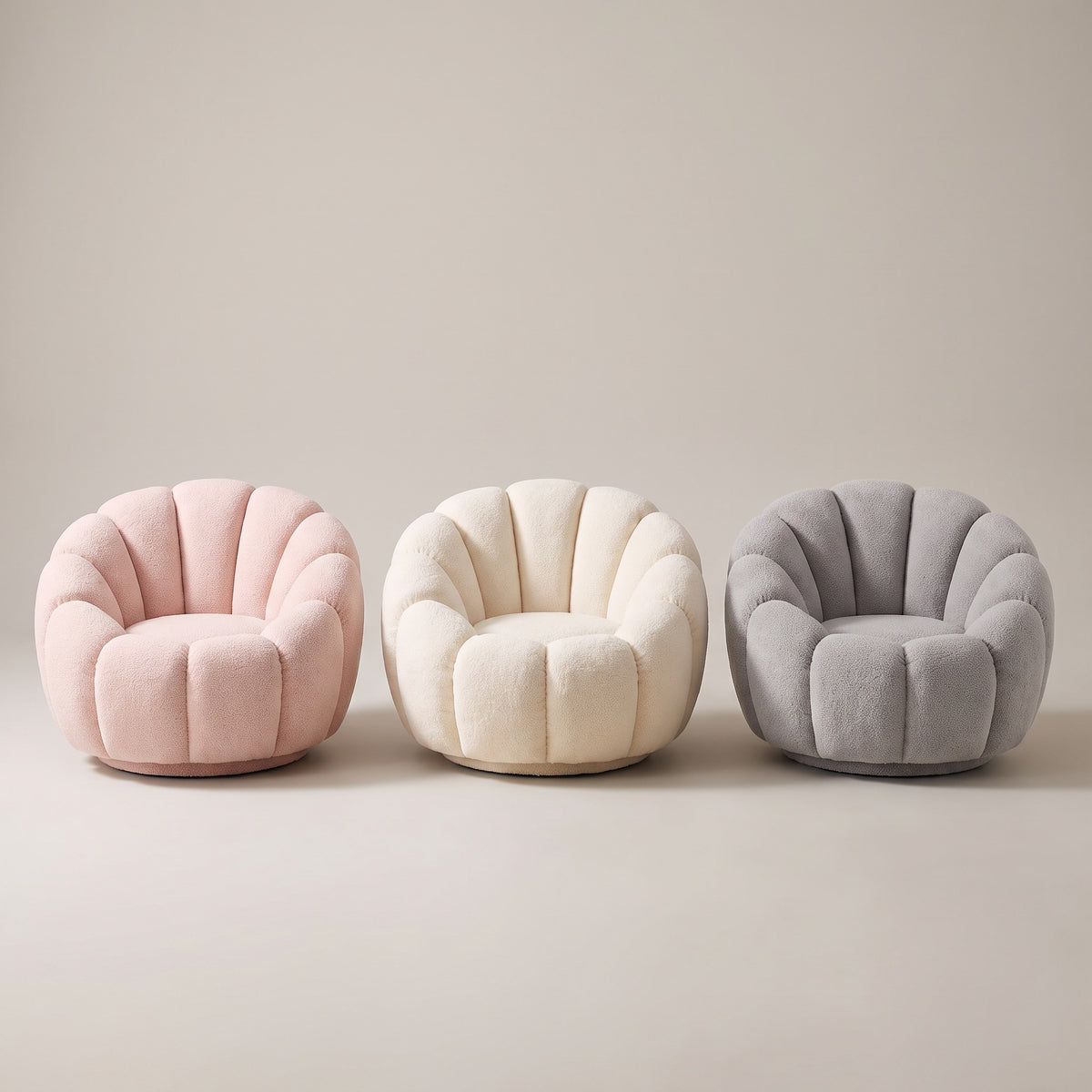 Fauteuil nuage Cloud en peluche disponible en 3 coloris : rose poudré, écru et gris