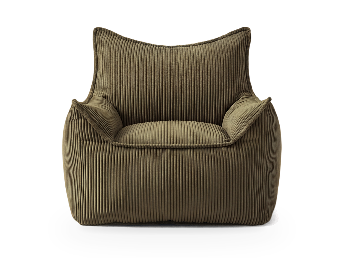Pouf fauteuil en velours côtelé vert olive vu de face, dossier et accoudoirs à oreilles